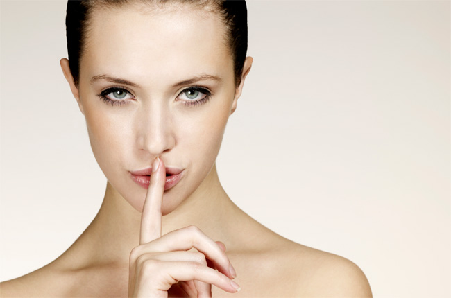 如何训练狗狗听从制止